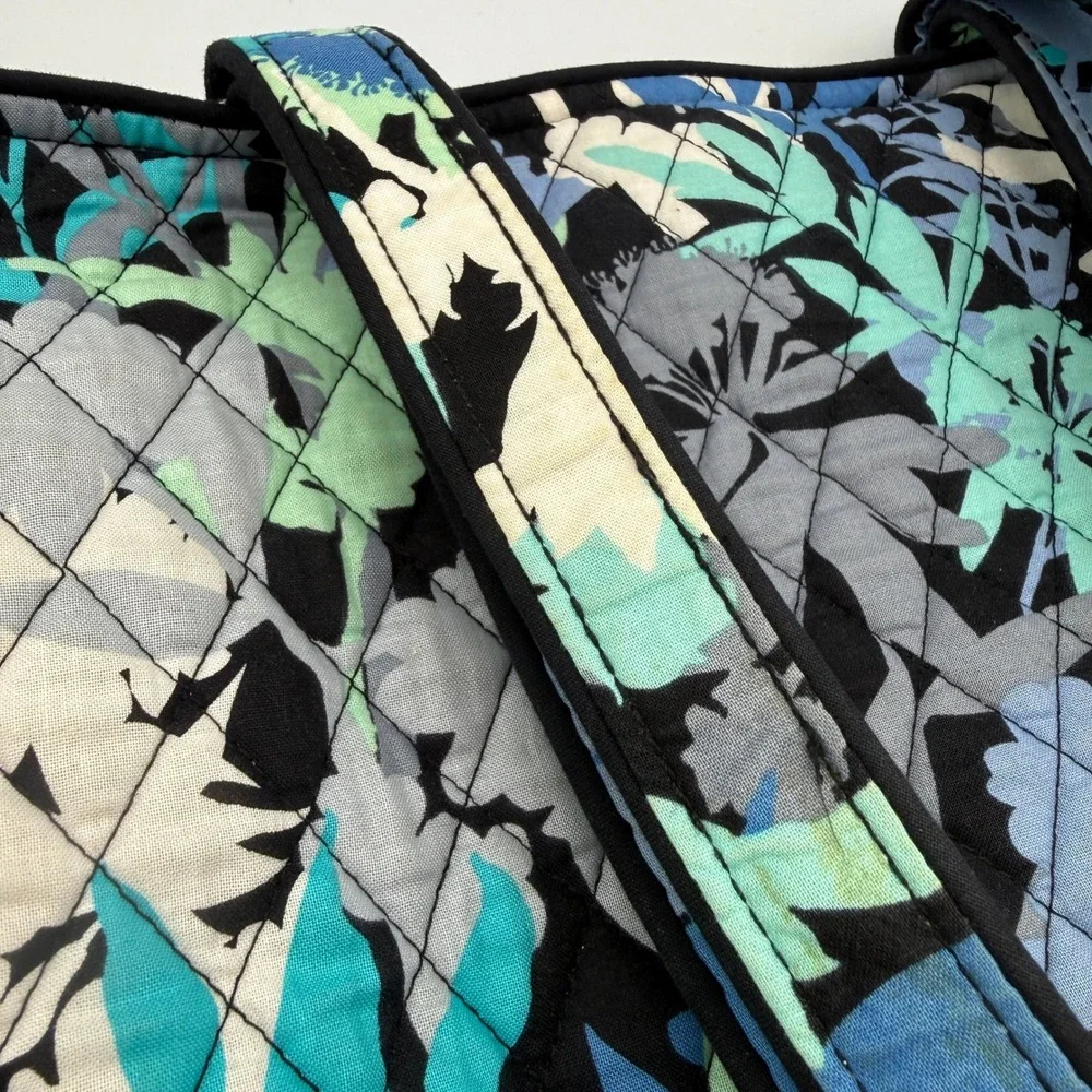 Vera Bradley Tote Bag Womens Medium Blue Floral Camofloral Quilted Cotton